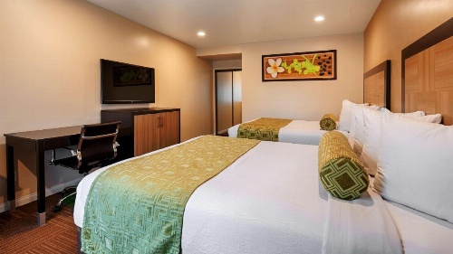 Best Western Plus Glendale image 12